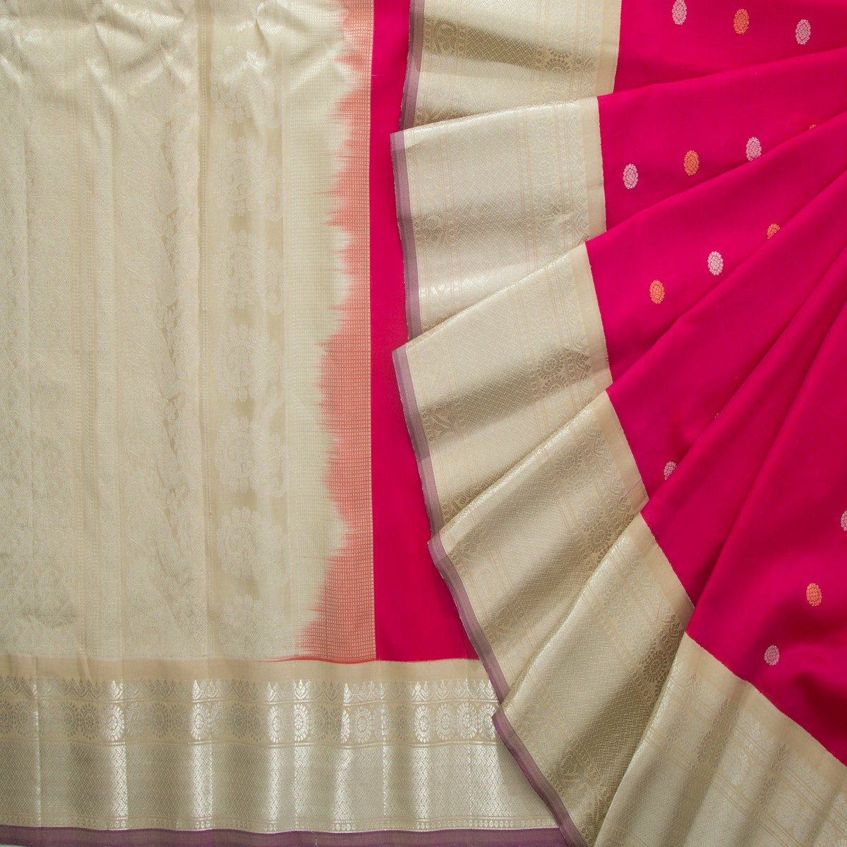 Gadwal Silk Butta Pink Saree
