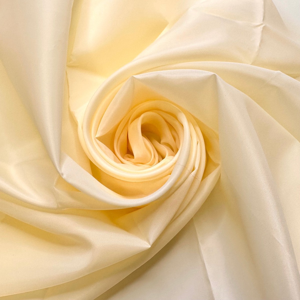 Four Weddings And A Funeral - Polyester Blend Woven - Light Yellow/Cream - 2.6M Bundle