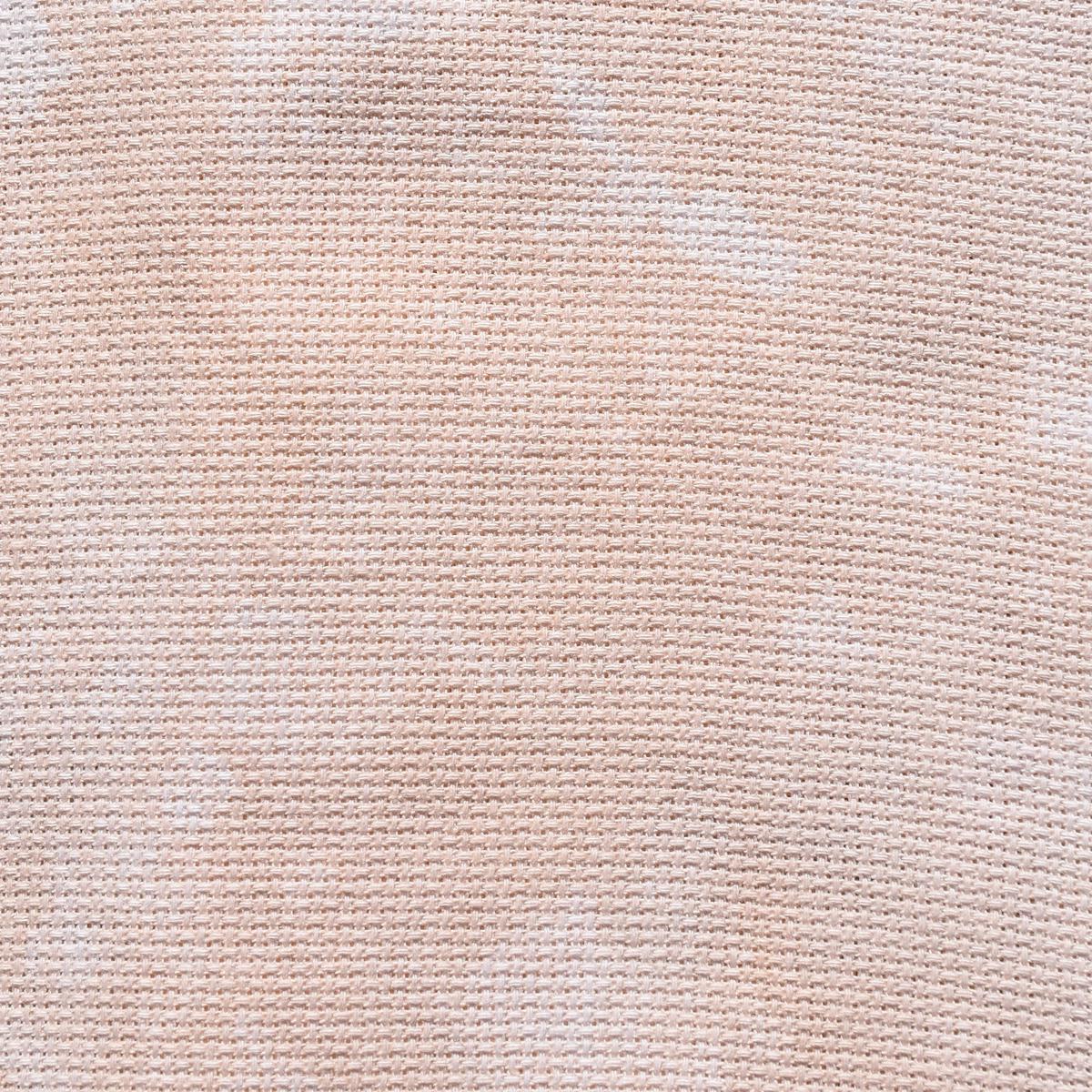 Almond Milk (May 2022 Neutral FOTM) - Fat Quarter | Aida | 18 ct