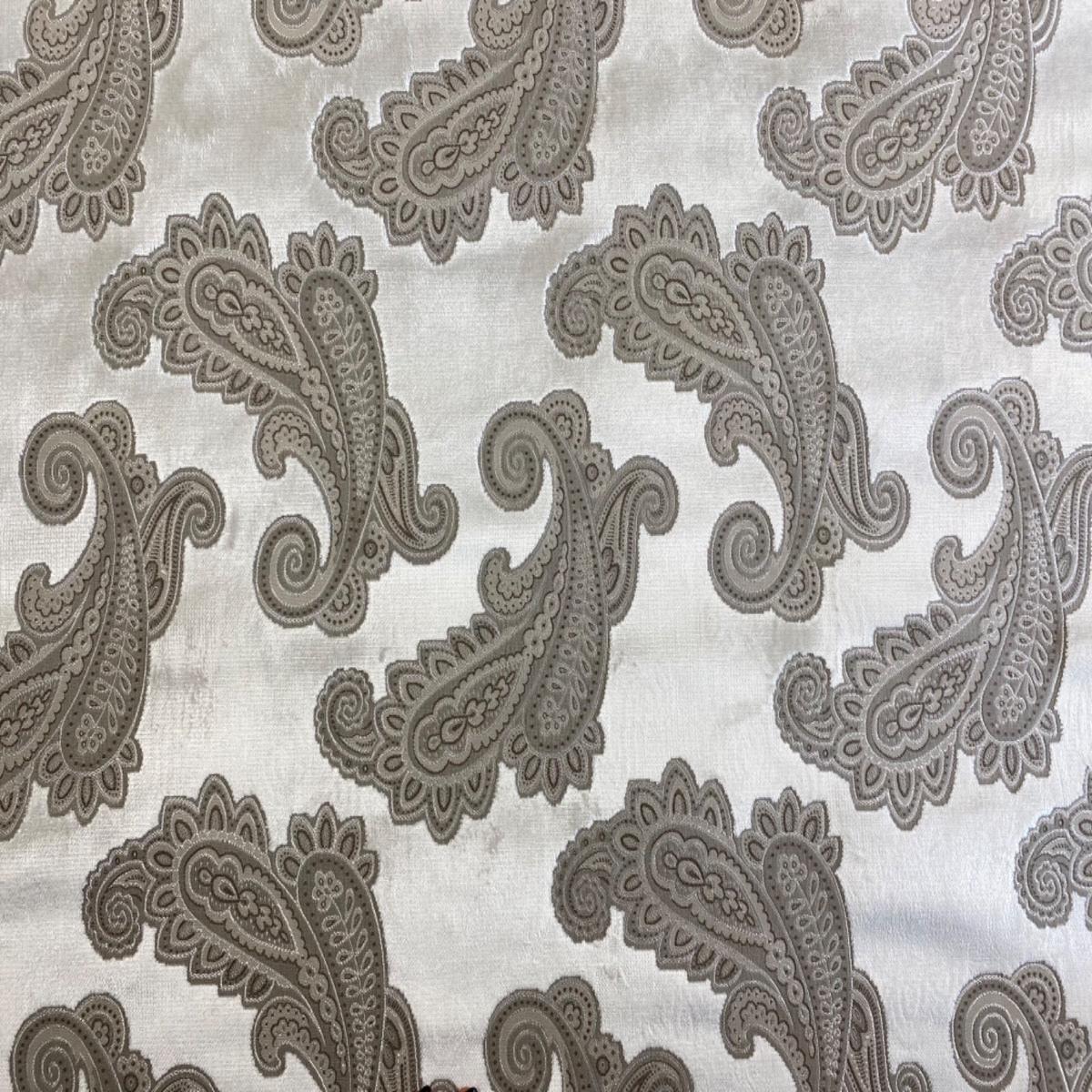 Tex Ex 2707 FR White Cut Paisley Velvet