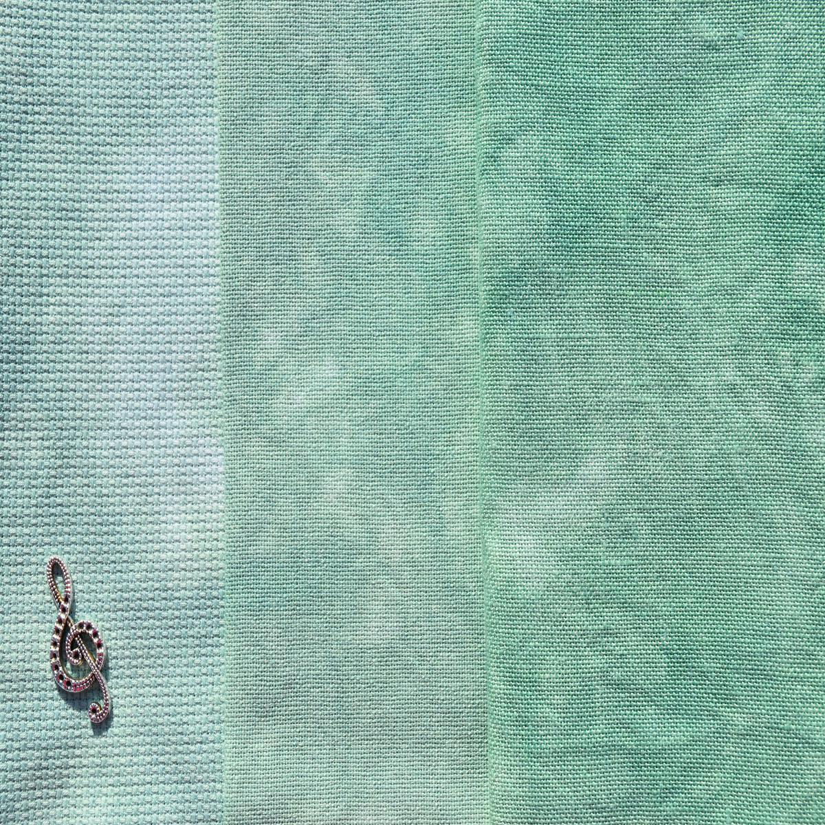 Minuet (Oct 2022 Color FOTM) - Fat Half | Linen | 46 ct