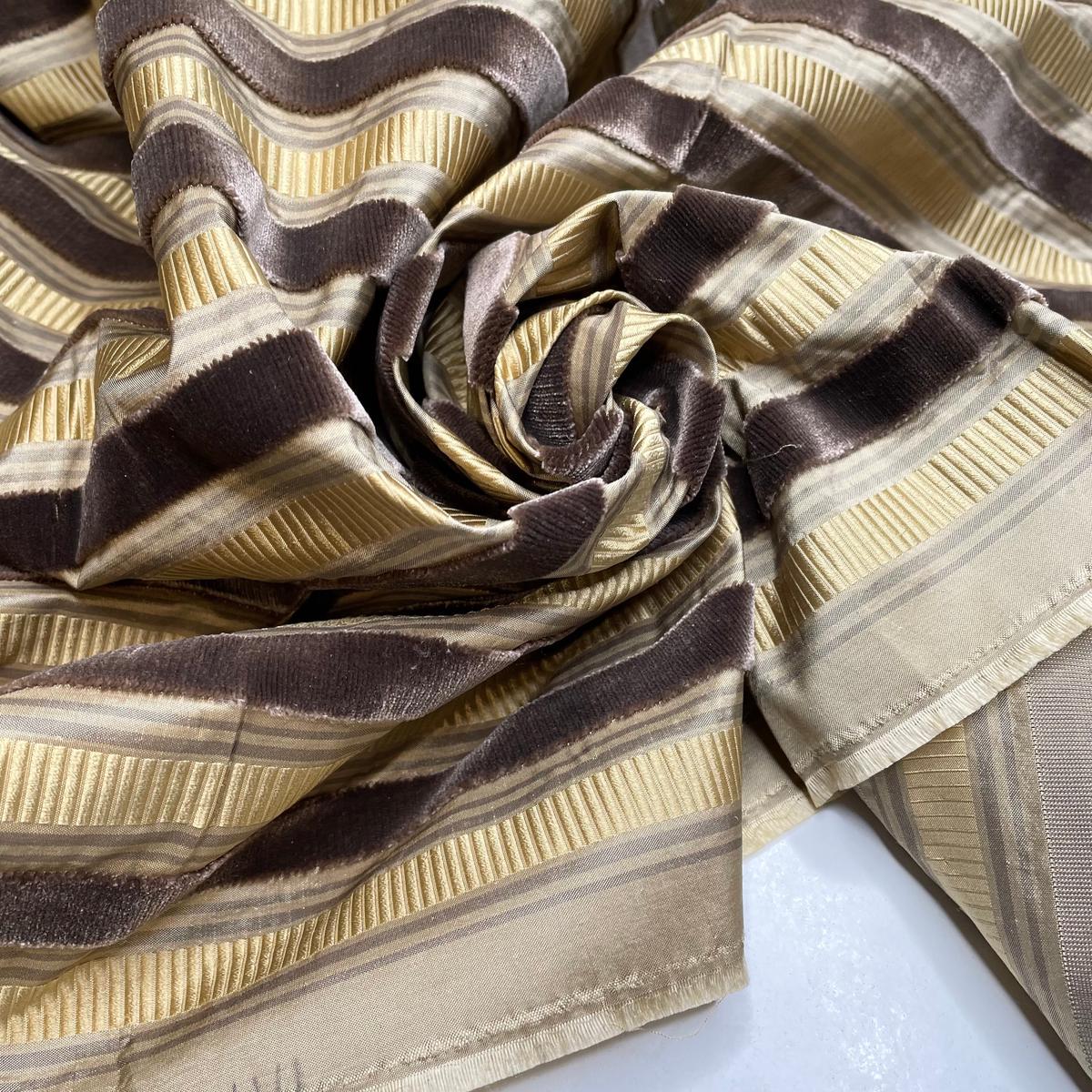 Striped Maple - Silk Woven - Beige/Brown Stripes - 1.6M Bundle
