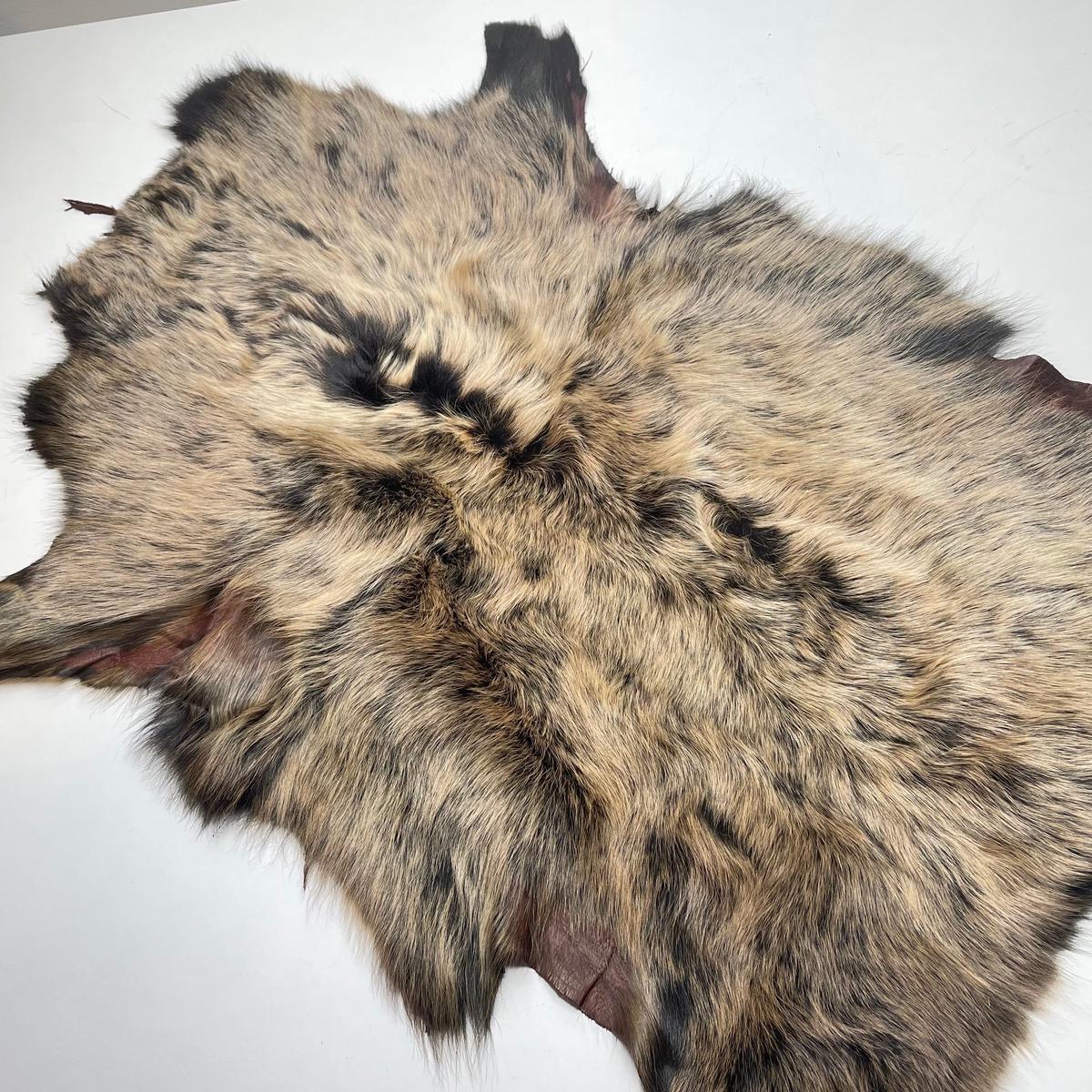 Yes It's Real - Medium Hair Fur Woven - Brown/Black - 0.5M Bundle