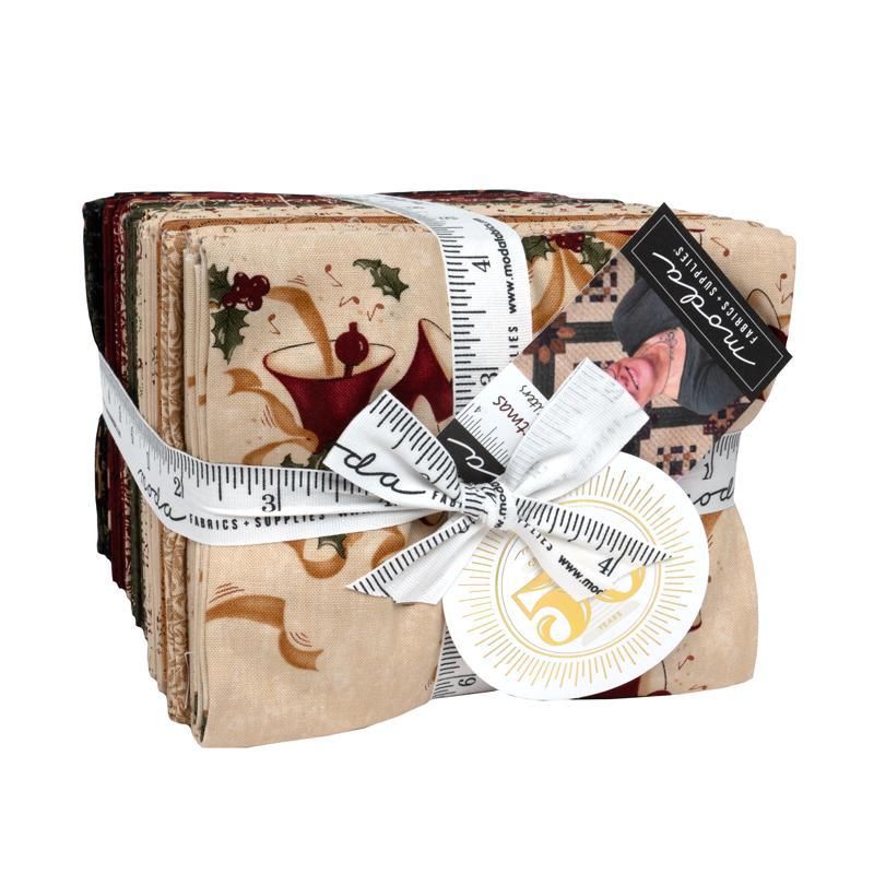 (34) A Vintage Christmas Fat Quarter Bundle