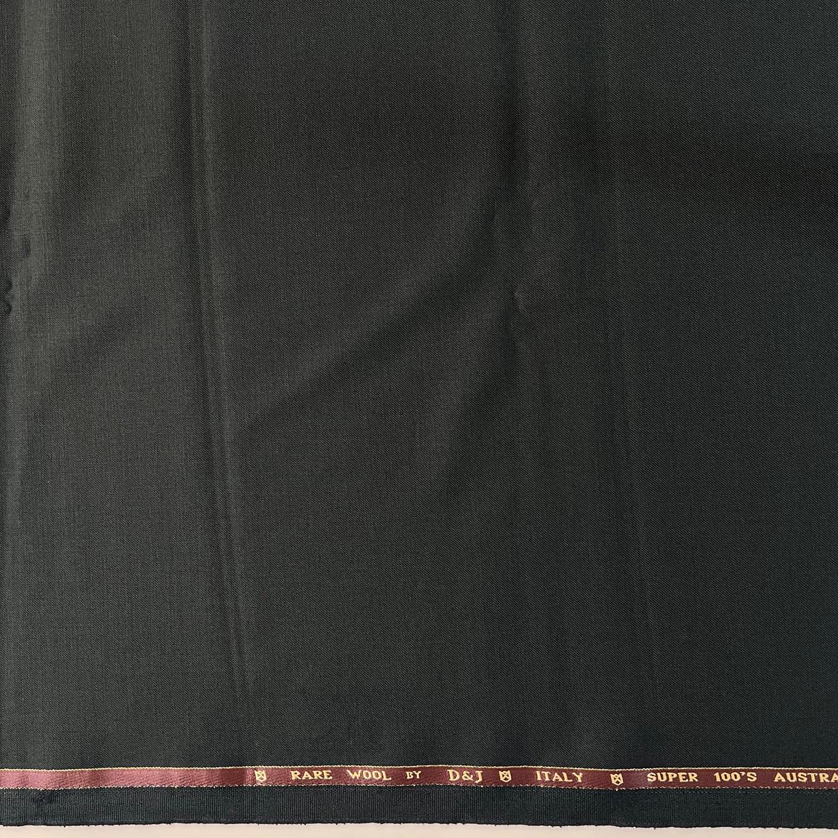 80CM SUITING FABRIC - END BIT 117 (FLAT RATE)