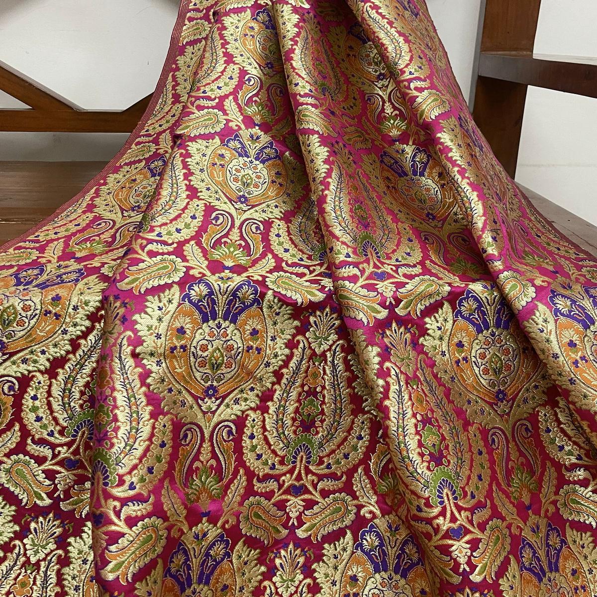 Indian brocade fabric Pink Gold brocade Dress fabric Luxurious brocade High quality brocade Rayon silk brocade Saree fabric by the yard