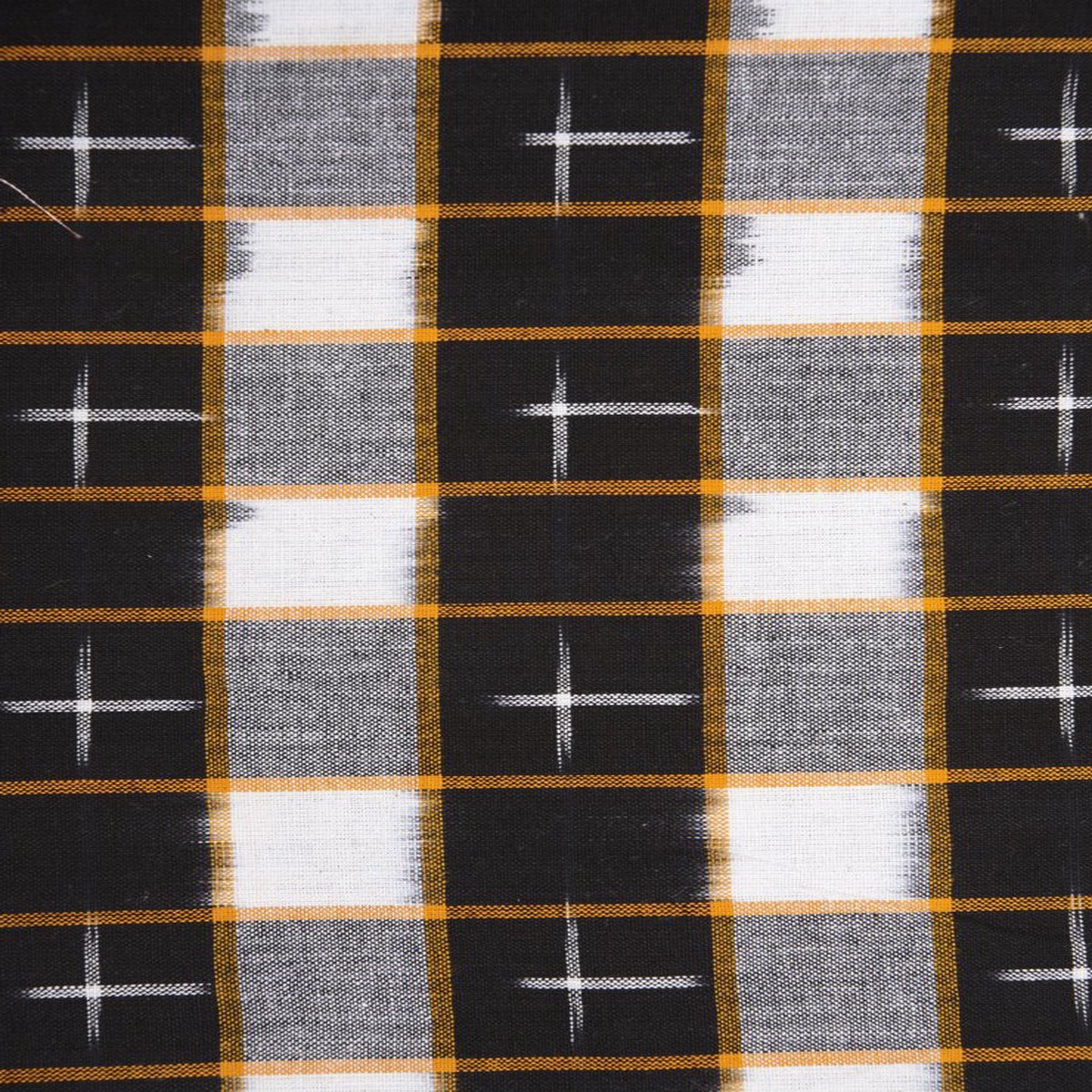 Black Off White 112 Cotton Ikat