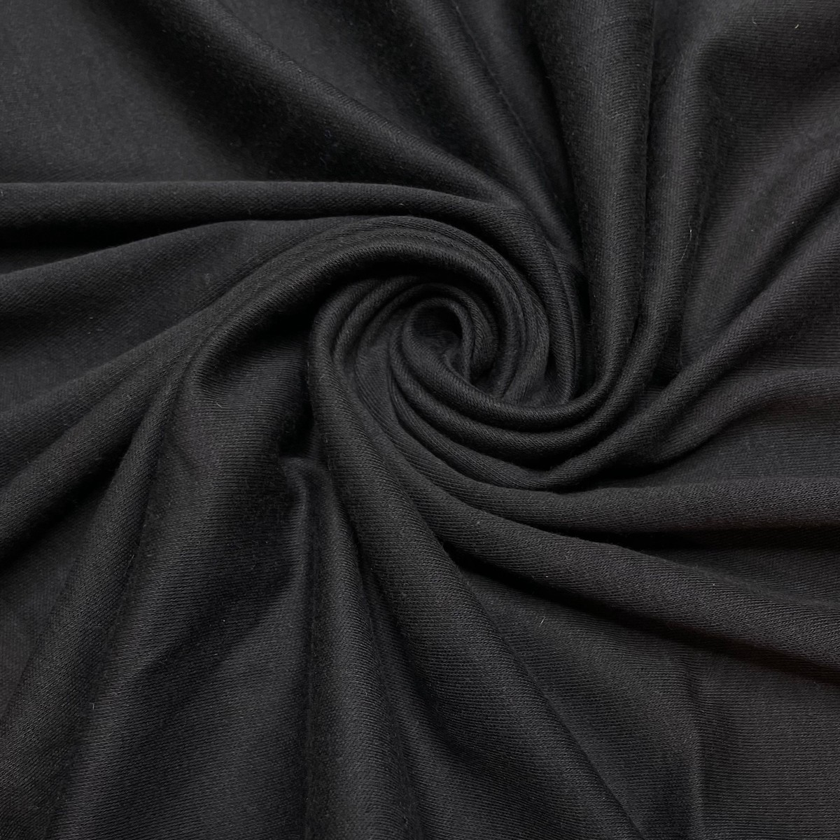 New Moon - Poly Knit - Black - 1.1M Bundle