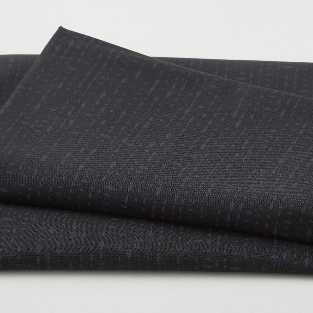 Back in Black - Diamonds Black 2 Yard Cut