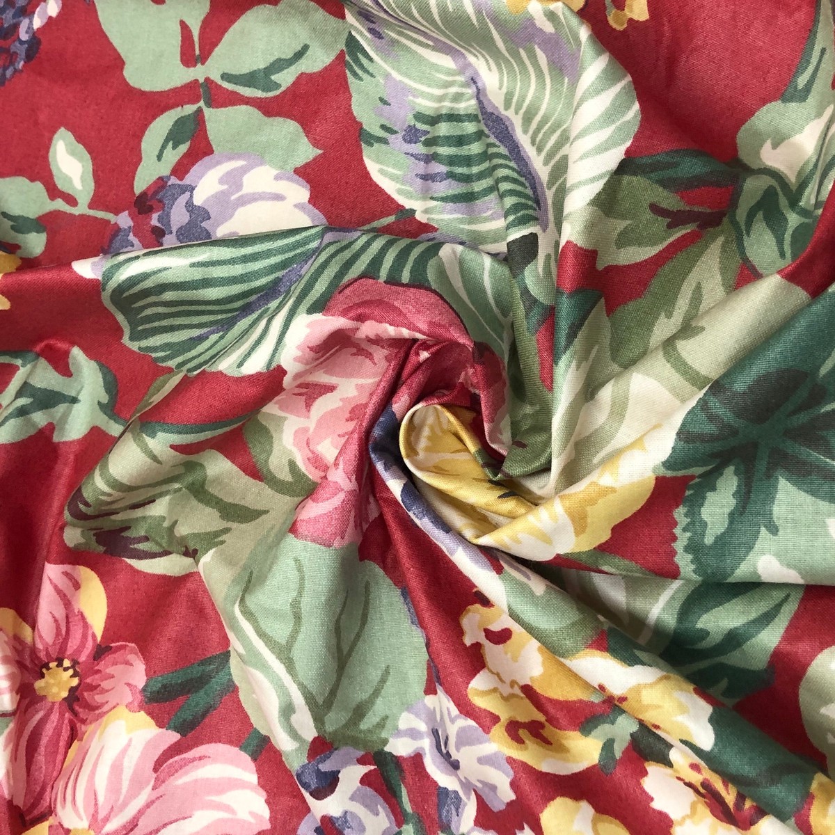 Les Tres Floral - Cotton Woven - Green Red and Blue - 3 x 0.90M Bundle