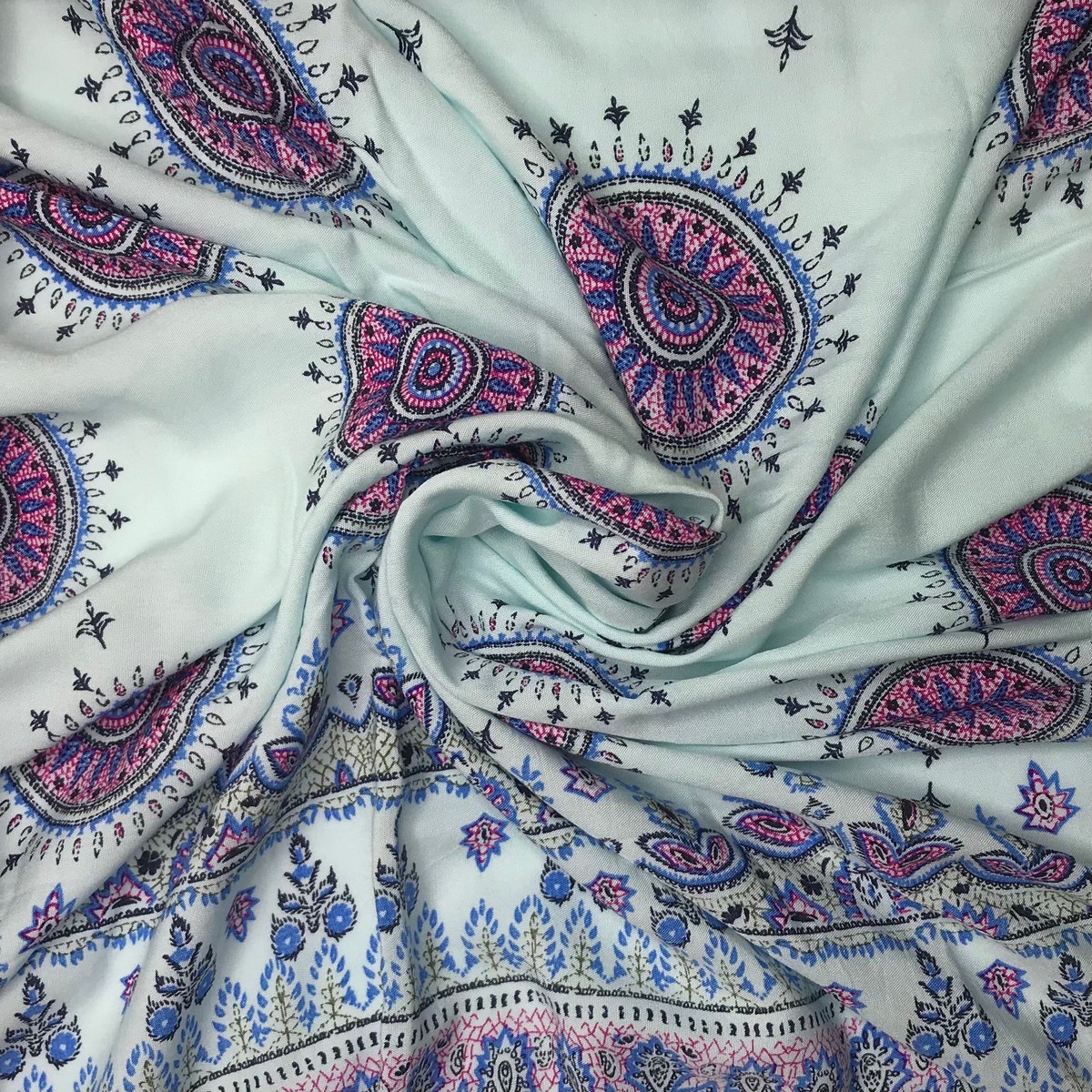 Spicy Tuna - Cotton Woven - Light Blue Paisley - 1.5M Bundle