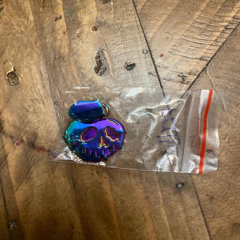 Poison Apple Pull - Retail