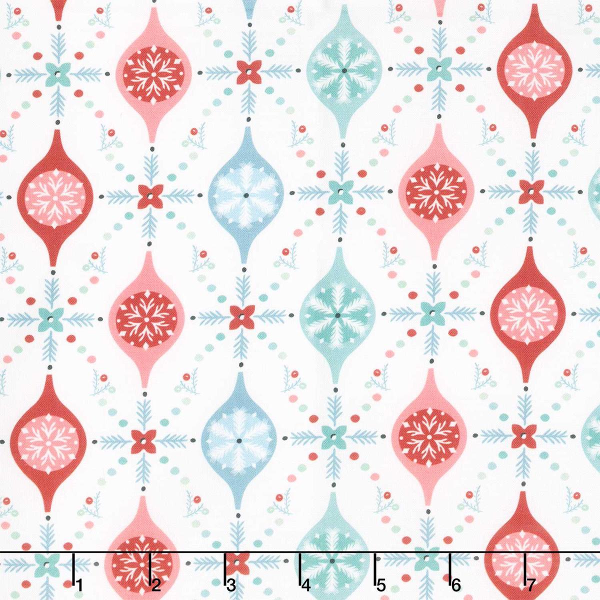 Frost And Flurry - Merry Berries White Yardage