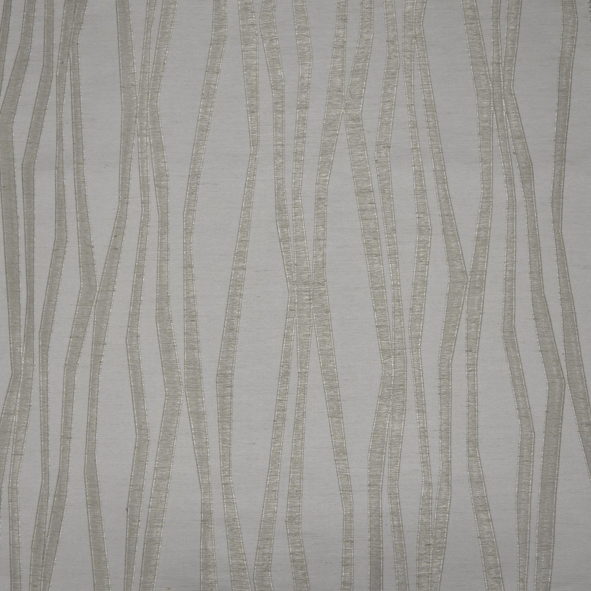 In Vein 116 Moonstone Covington Fabric