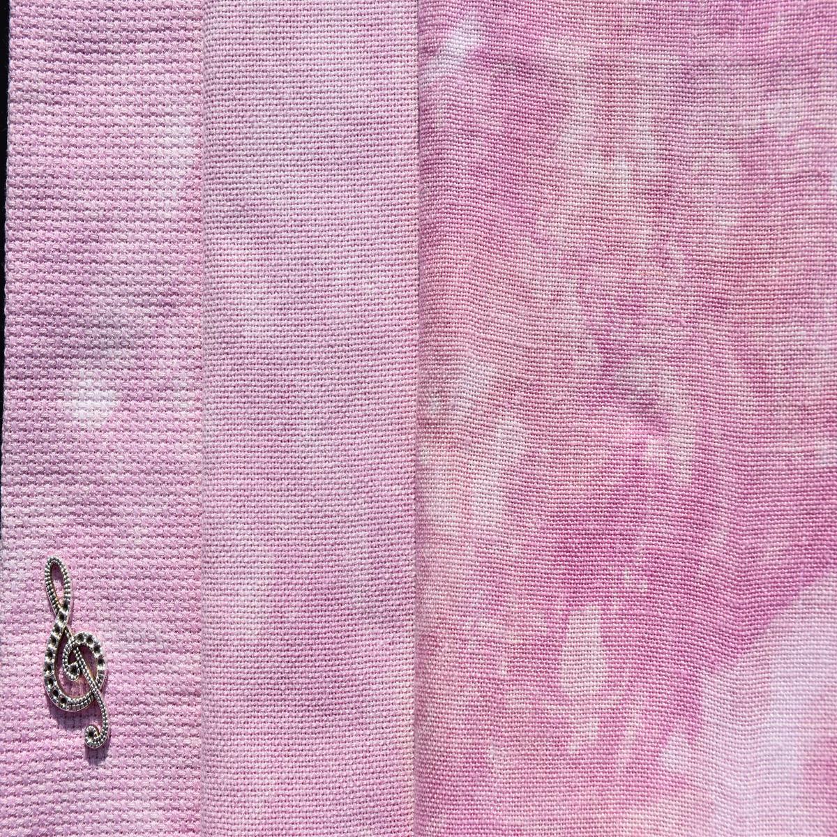 Serenade (June 2023 FOTM) - Fat Quarter | Lugana | 32 ct