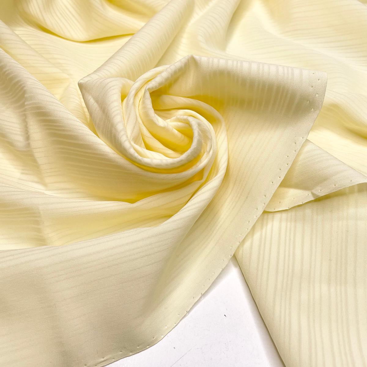 Vermicelli - Poly Woven - Light Yellow Stripes - 1.9M Bundle