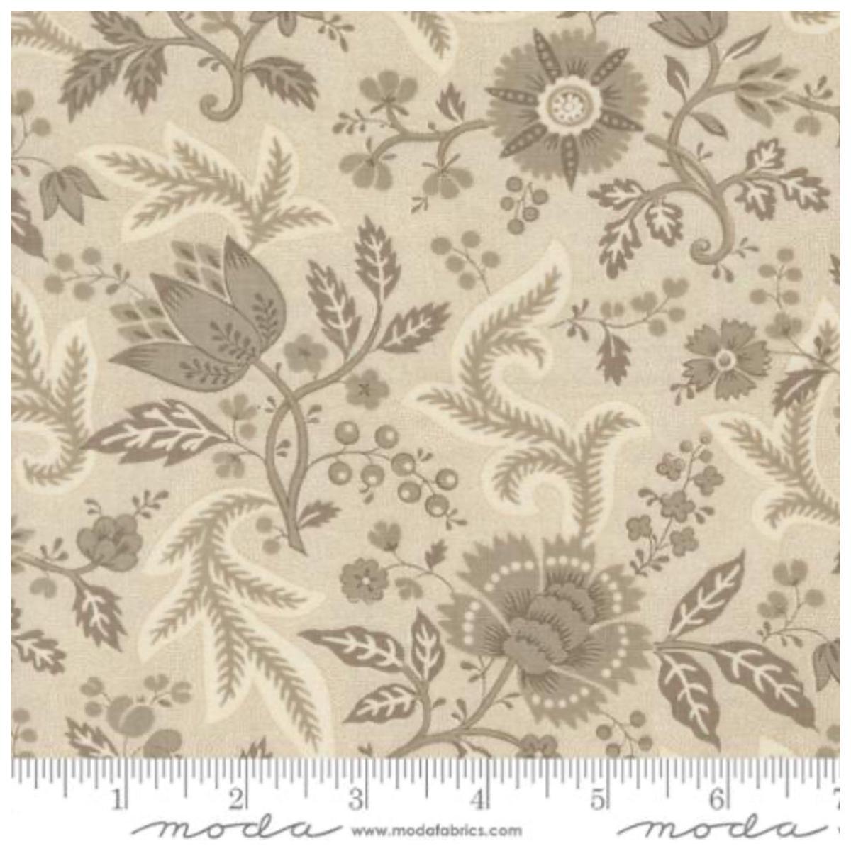 Rouenneries Trois ~ Belle Reproduction 13961 12 Pearl Roche 14" x WOF