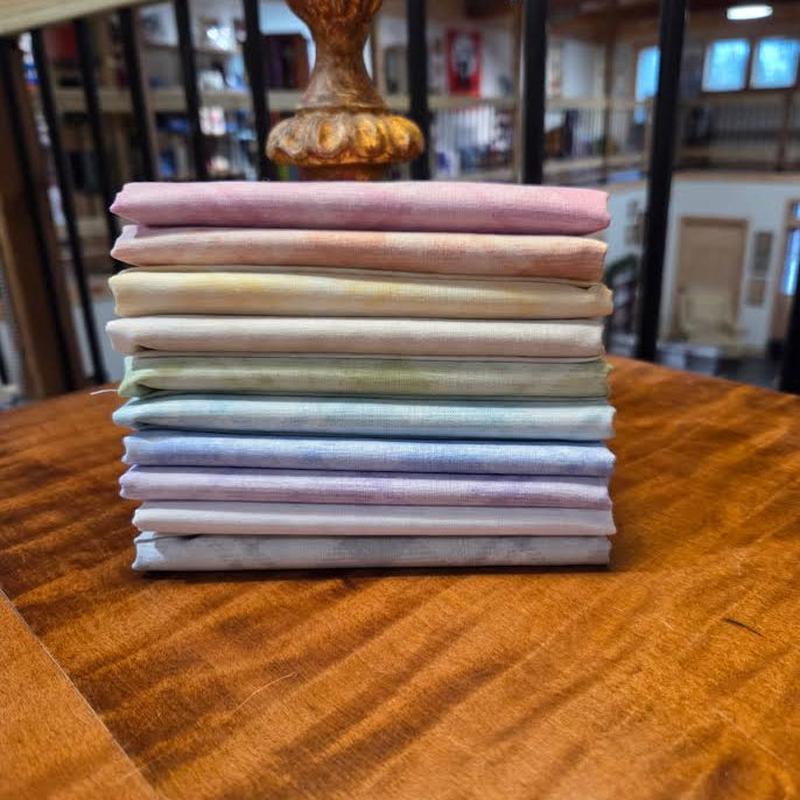 Essentials Dry Brush ~ Plaid ~ Fat Quarter Bundle ~ 10pcs