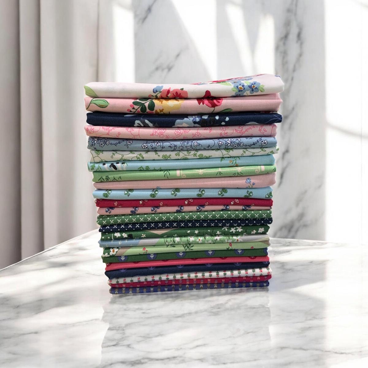 Tulip Cottage ~ Fat Quarter Bundle FQ-14260-23