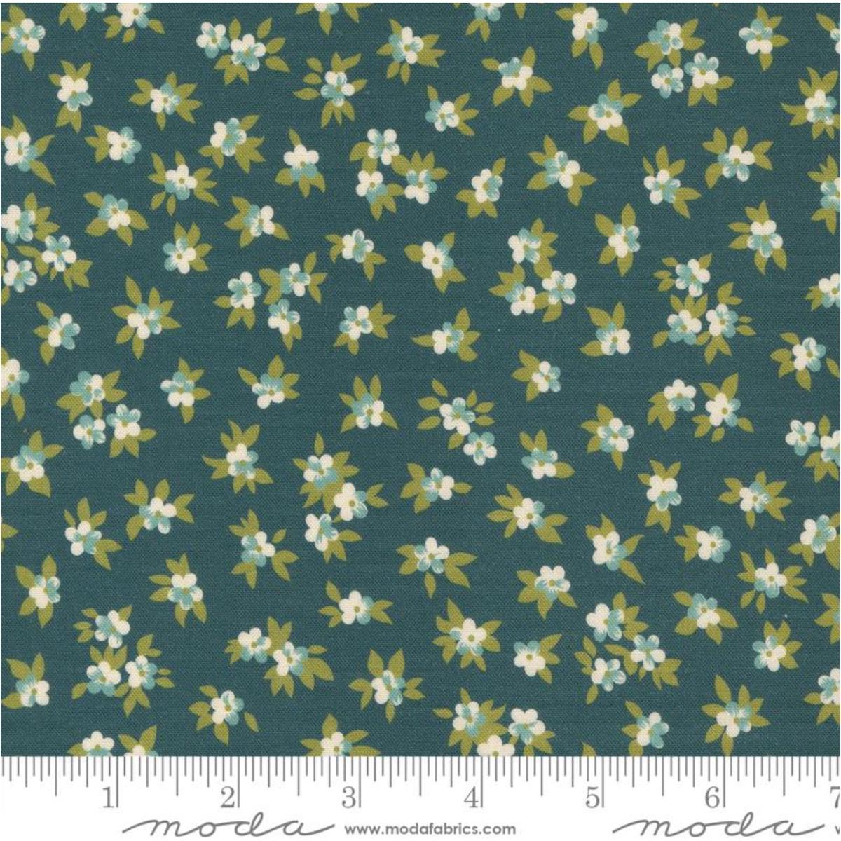 Chelsea Garden ~ Tea Rose ~ 33749 17 Peacock ~ One Yard