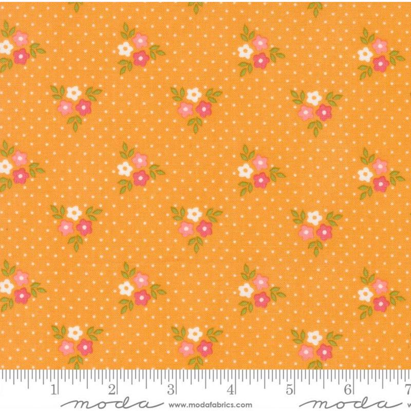 Strawberry Lemonade ~ Bouquets Florals Dots ~ Apricot 37672 16 ~ One Yard