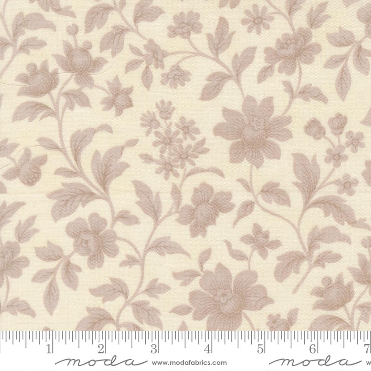 Ambiance ~ 1 yd 3" remnant ~ Damask ~ 44412 11 Porcelain