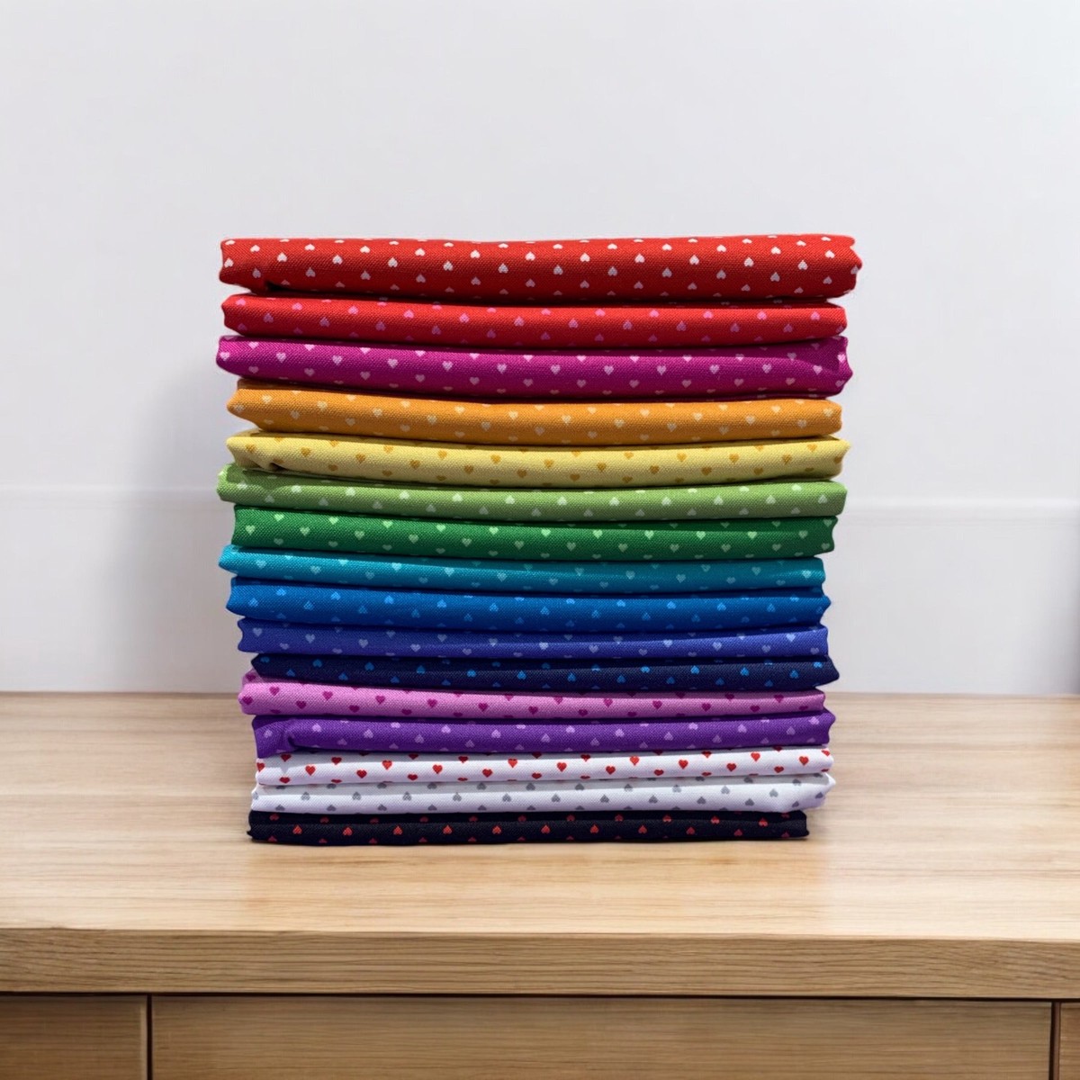 Mini Heart ~ Fat Quarter Bundle 16pcs