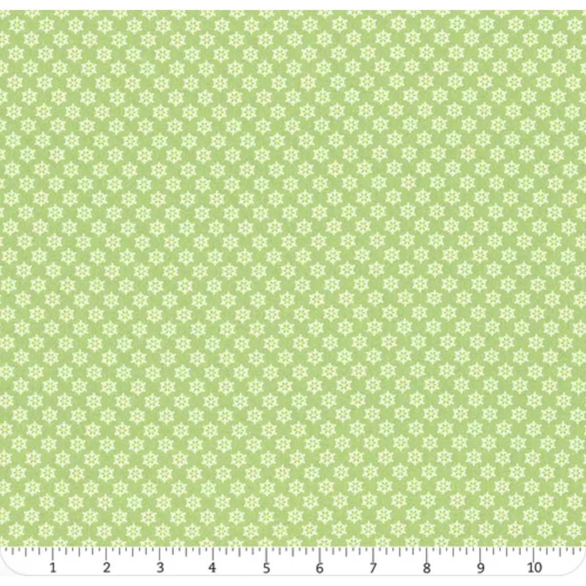 Owl Be Home for Christmas ~ 2 yds ~ Snowflake Mini 16585-43 Leaf
