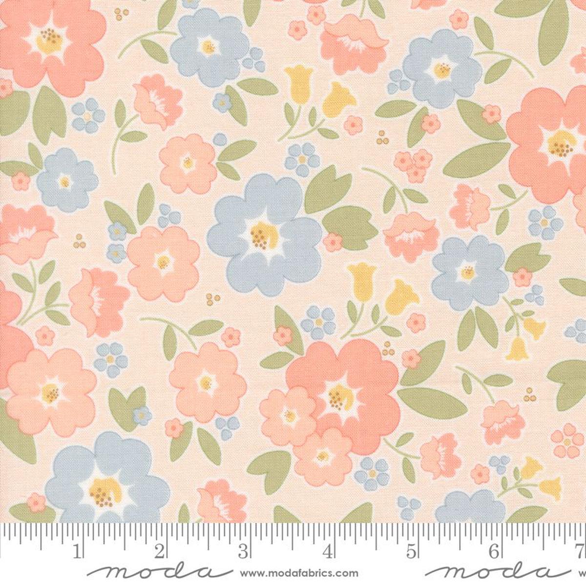 Handmade Sweetness - Vintage Blooms in Blush - Heather Briggs - Moda