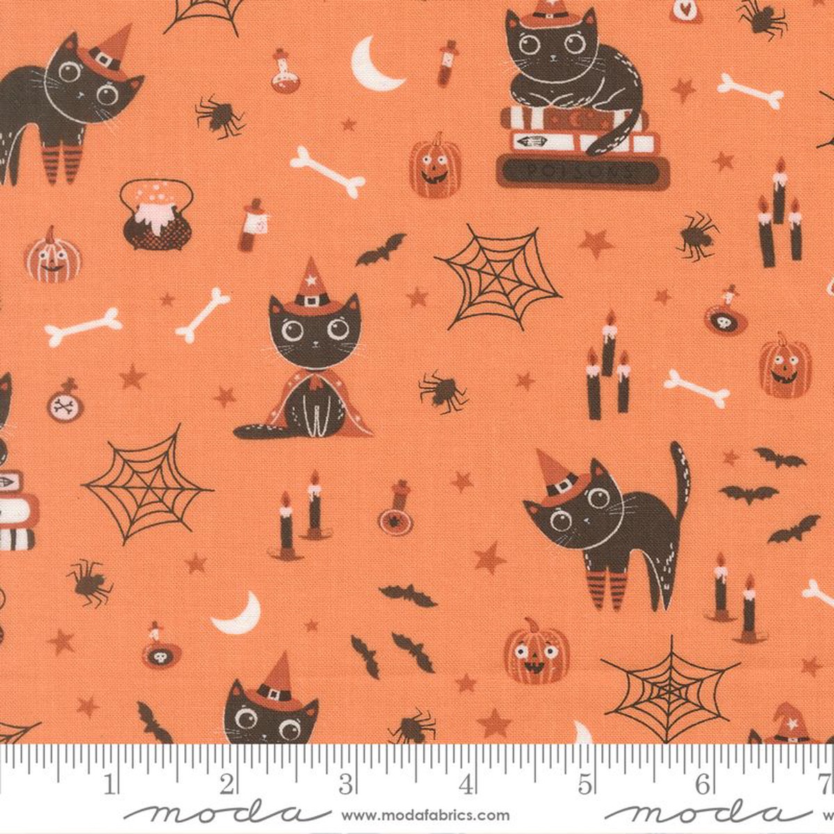 Purrs & Boos - Main in Pumpkin - Elena Amo - Moda