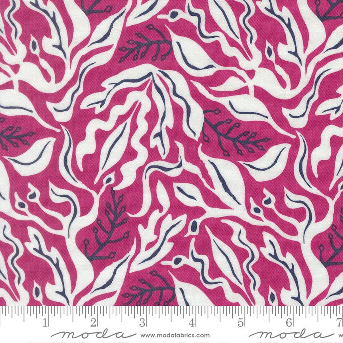 Reef - Under The Sea in Magenta - Kate Spain - Moda