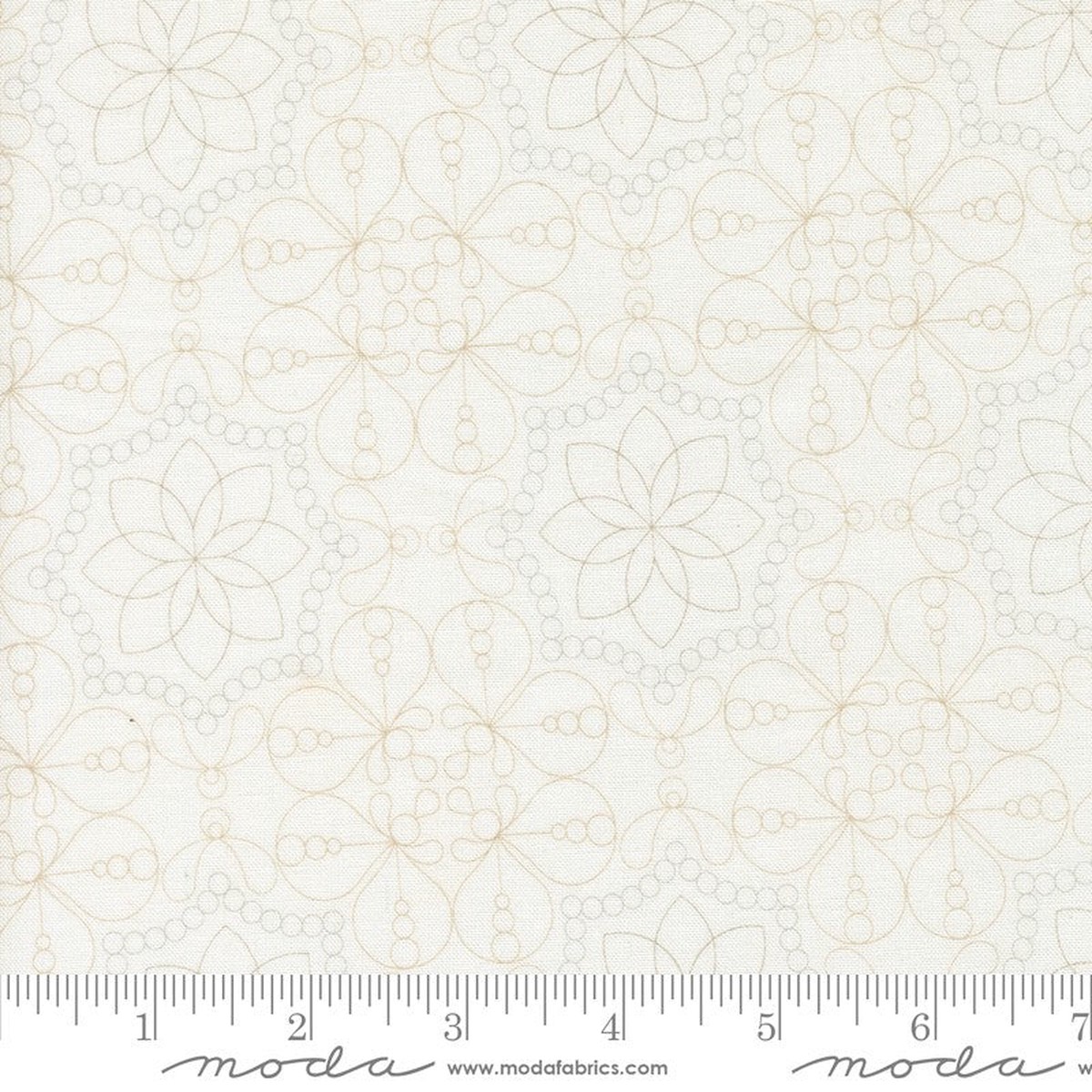 Tranquility - Star Blossom in Off White - Sariditty - Moda (Pre-order: Dec 2026)