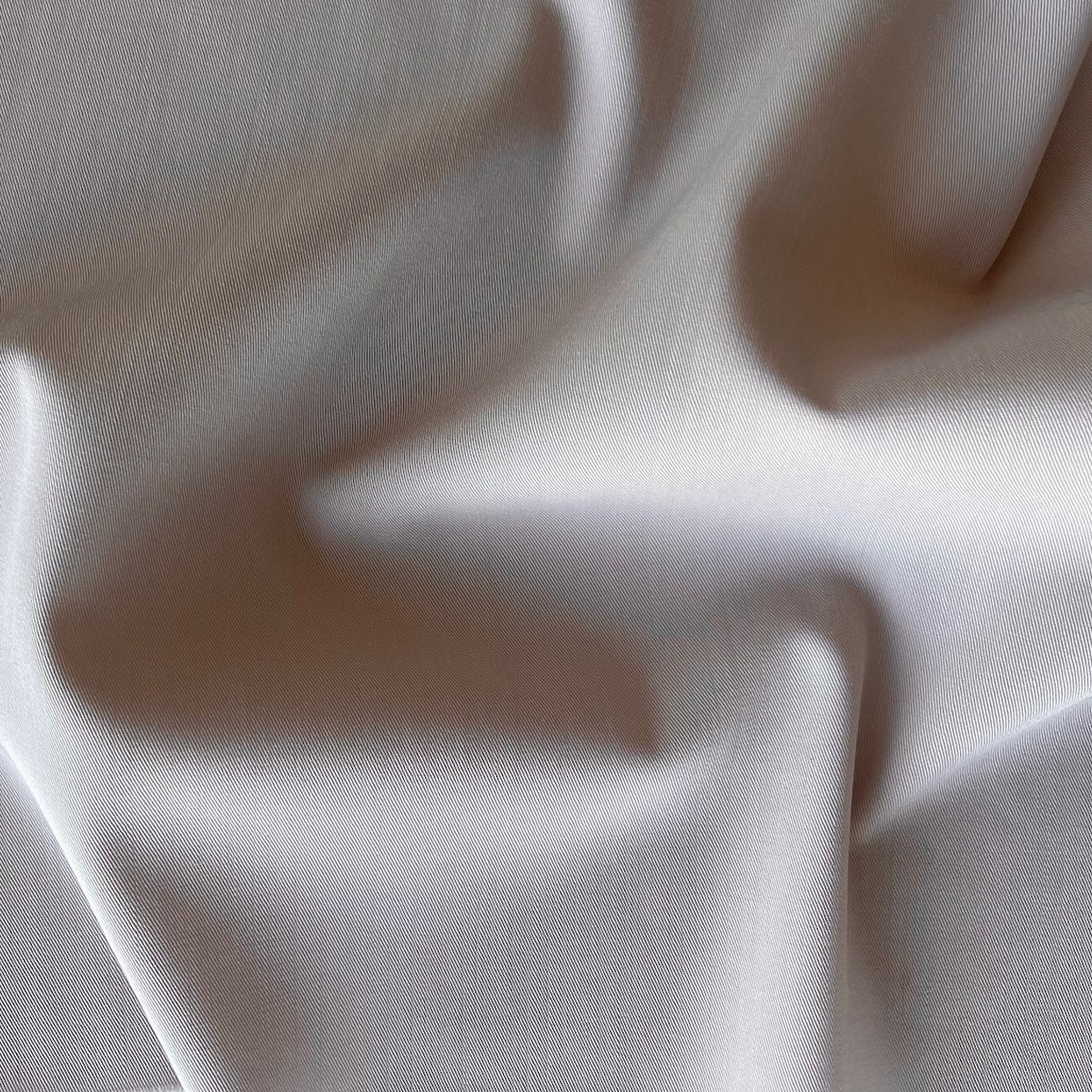 Elegant Almond Blush Wool Twill (Made in Italy)
