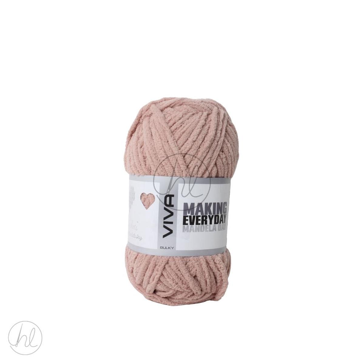 67 BLANKETS VIVA 150G TAUPE