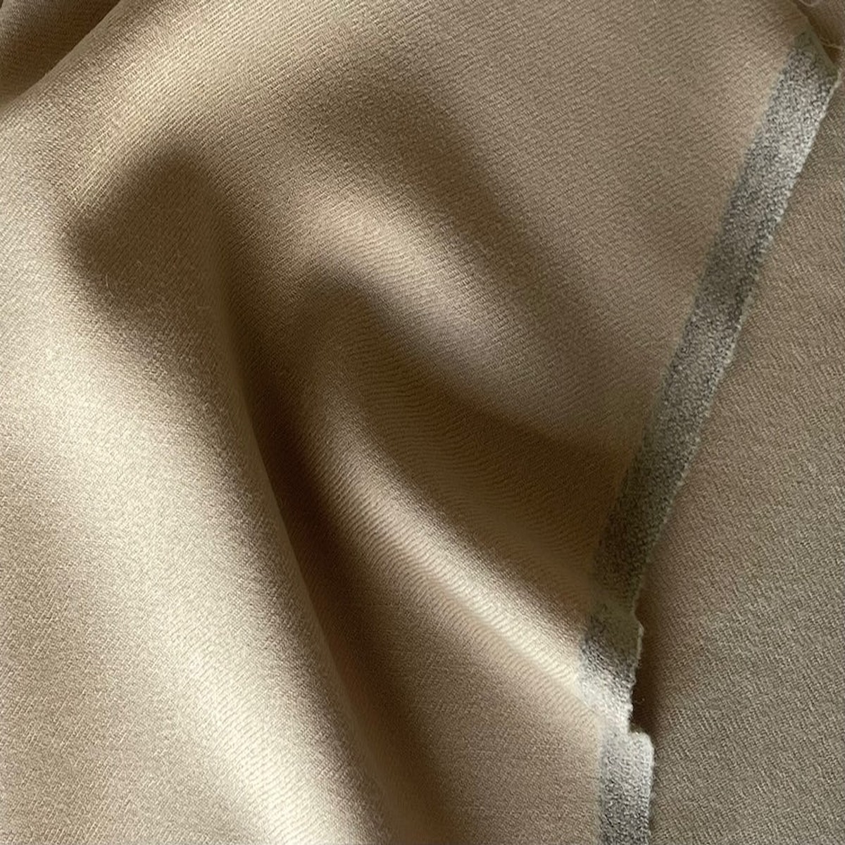 Mid-Weight Fawn Beige Wool Flannel (Made in USA)