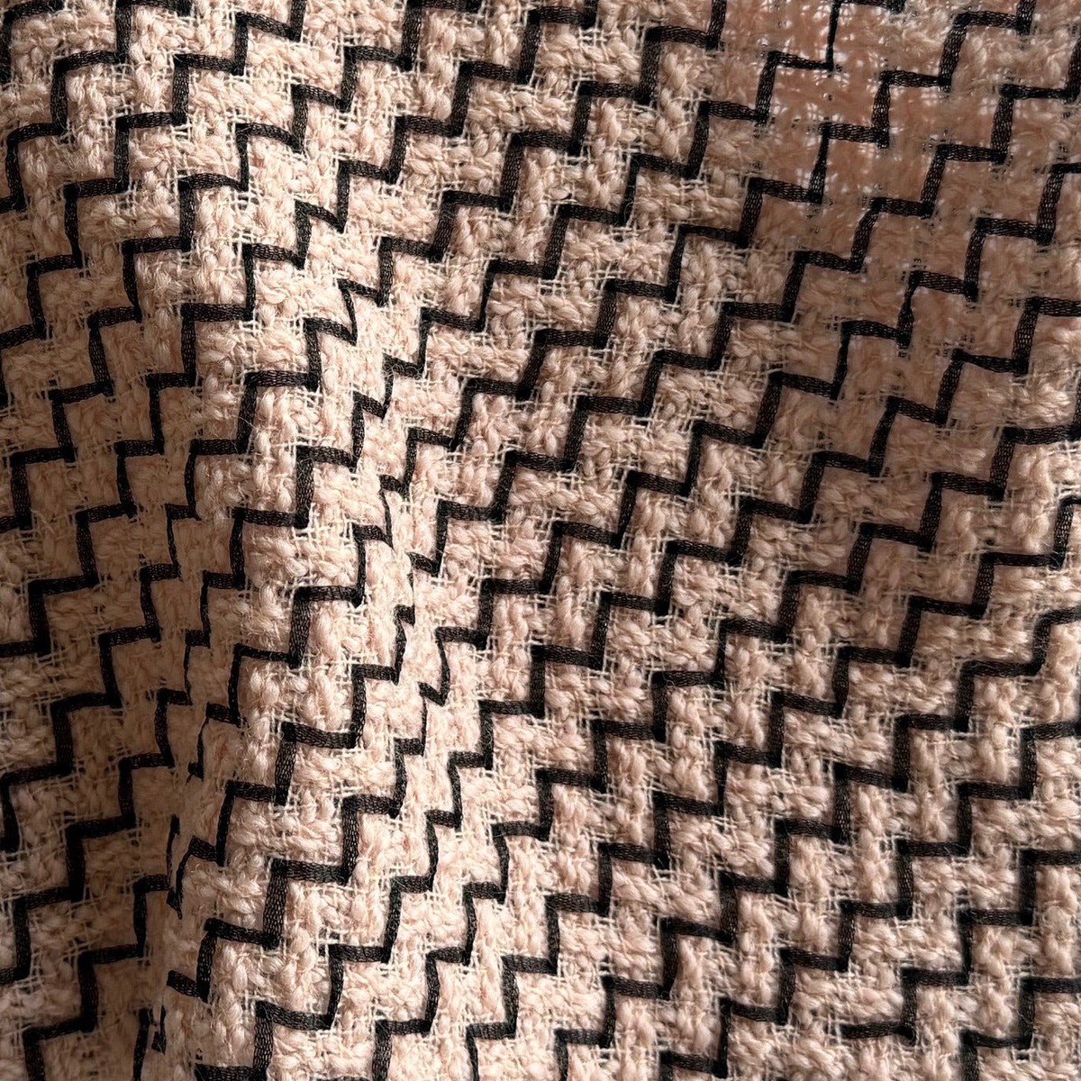 French Couture Diagonal Ballet Pink Wool Blend Boucl(Made in Italy)
