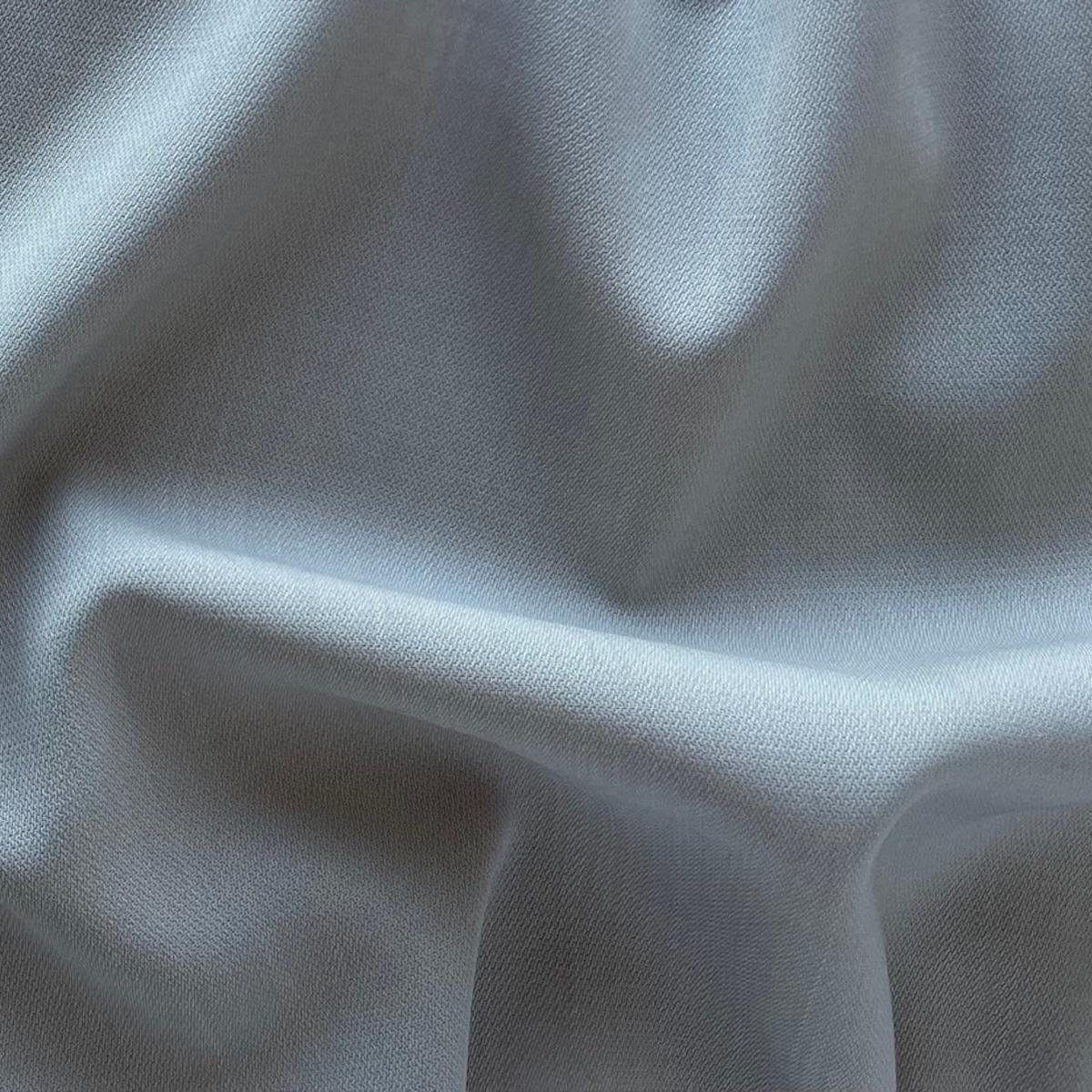 Lighter Weight Platinum Grey Stretch Woolen (Made in Italy)