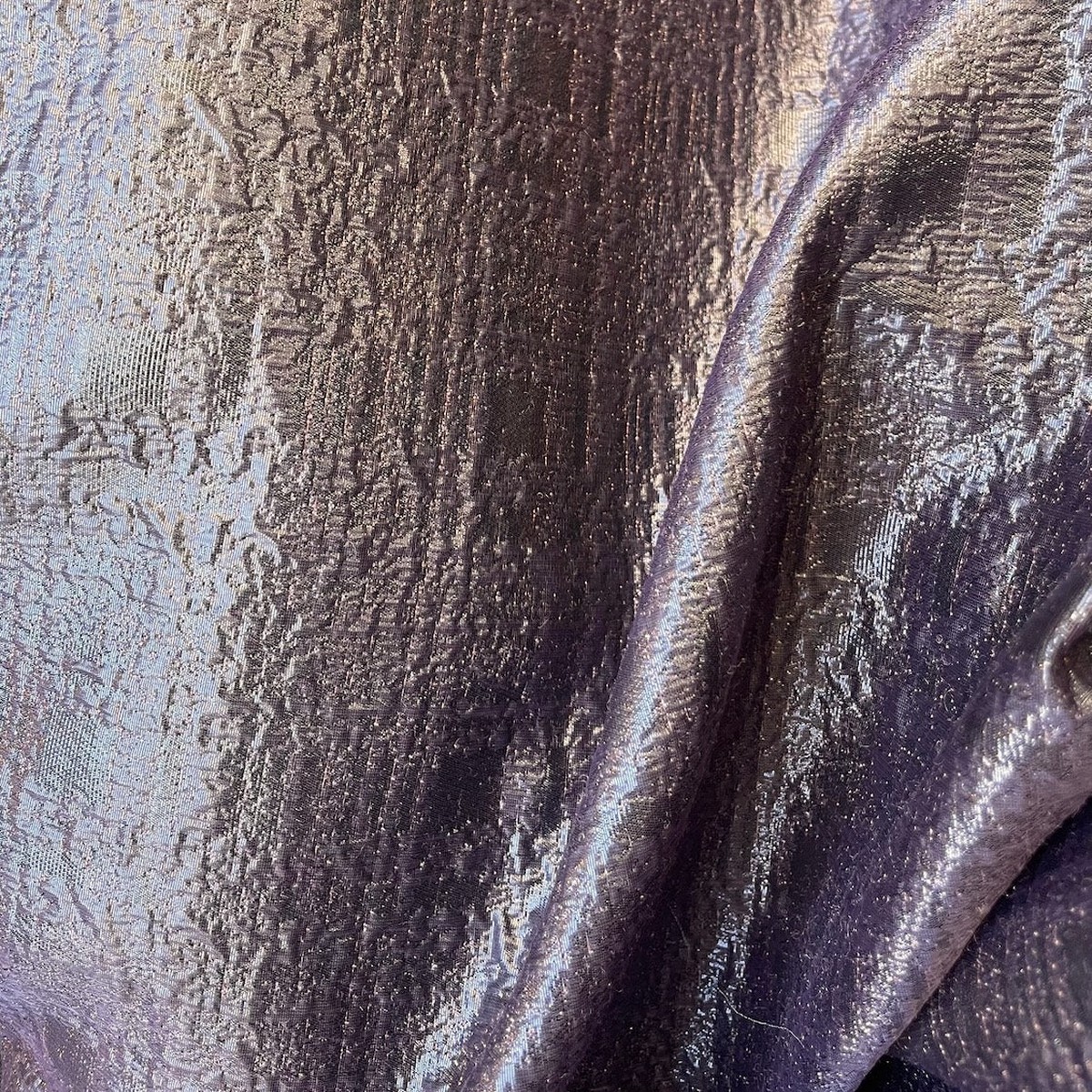 Elegant Lighter-Weight Metallic Raisin Bubbled Silk Blend Brocade (Made in Italy)
