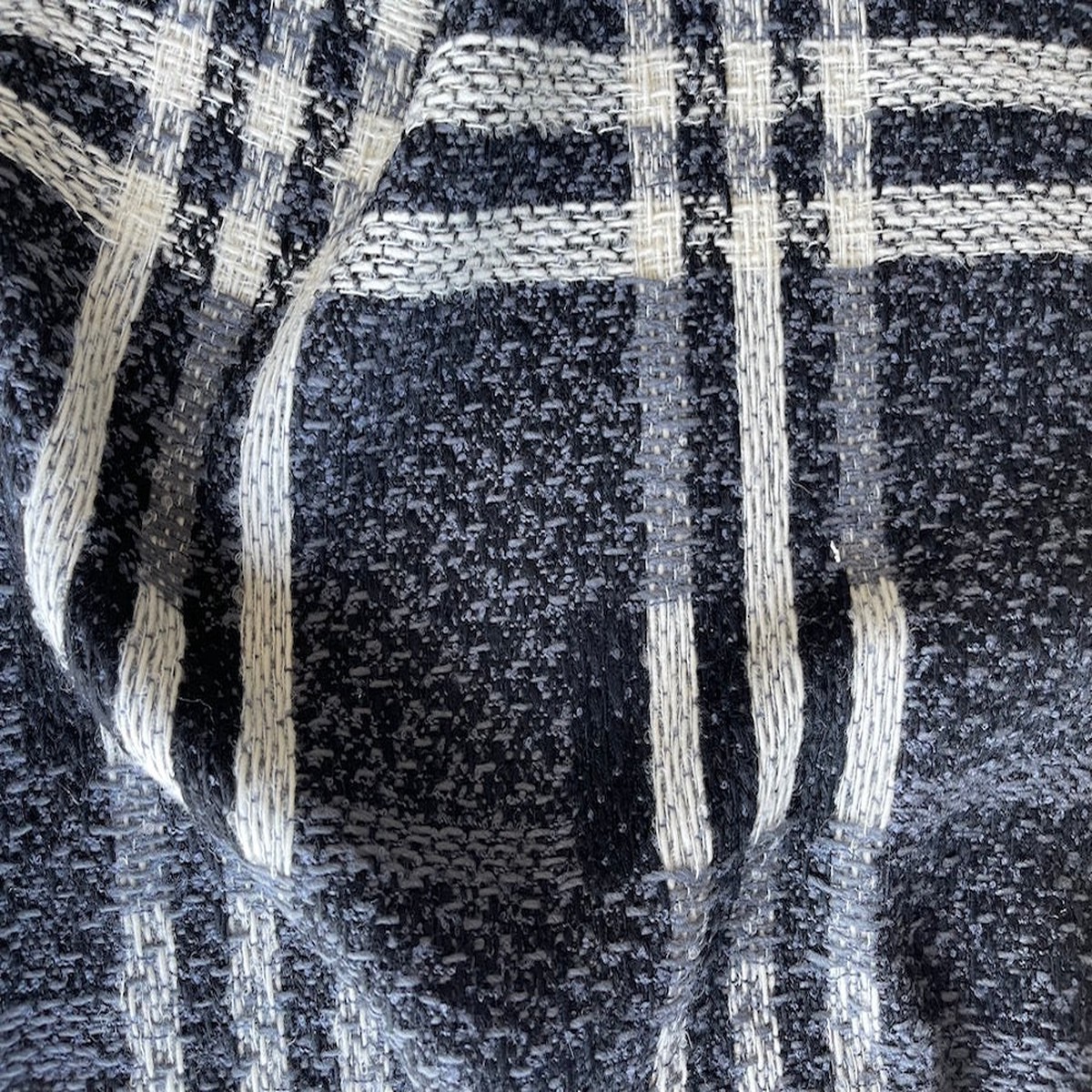 Large-Scale Ivory, Whiskey Grey & Black Plaid Wool Boucl (Made in Italy)