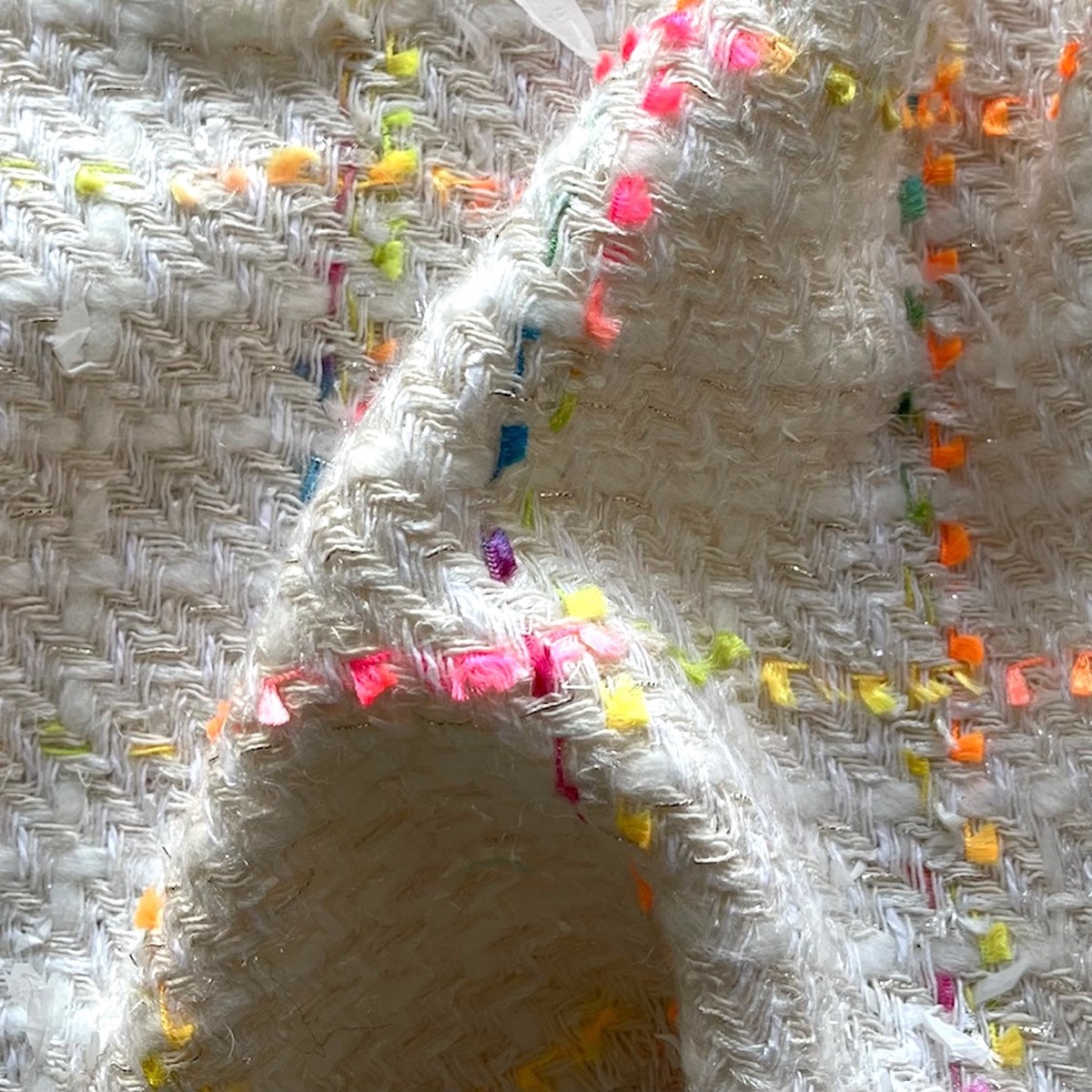 Summery Florescent Checked Off-White Cotton Blend Boucl (Made in Italy)