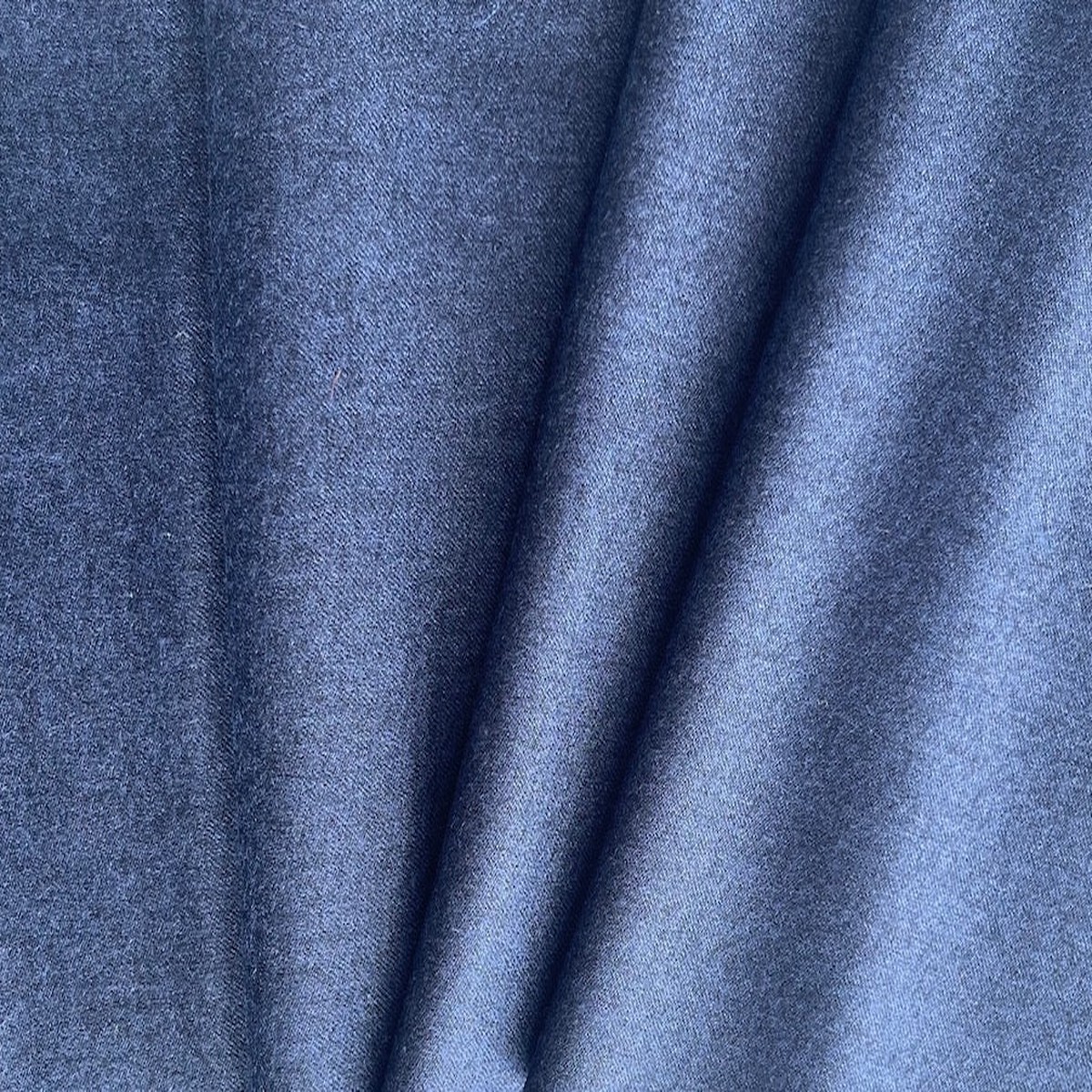 High-End Periwinkle CloudWool Flannel (Made in Italy)
