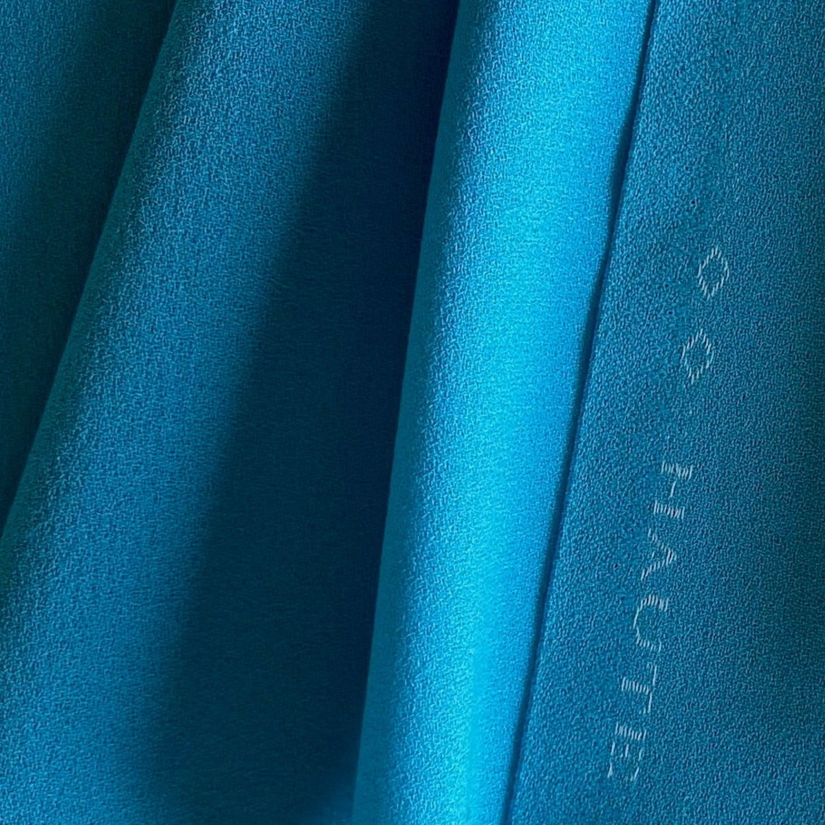 High-End Swimming Pool Blue Selvedged Wool Crepe (Made in Italy)