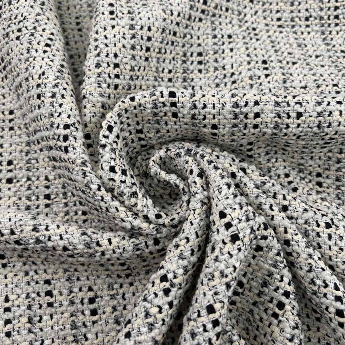 Wool Blend Tweed With Lurex