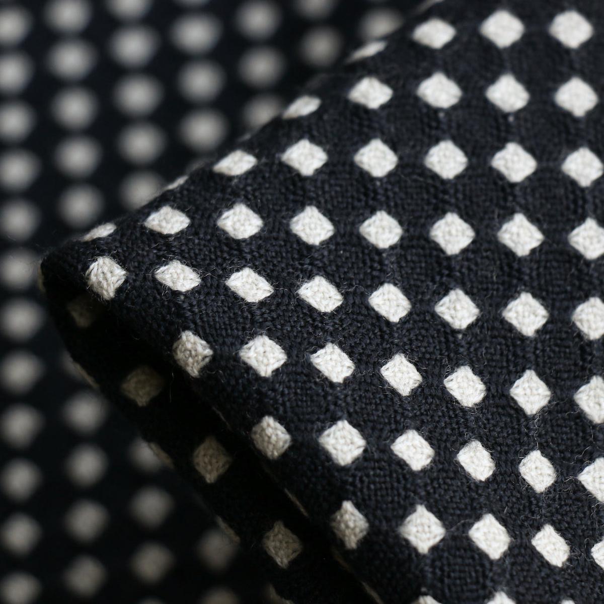 Mante Bianco Wool Jacquard Spot