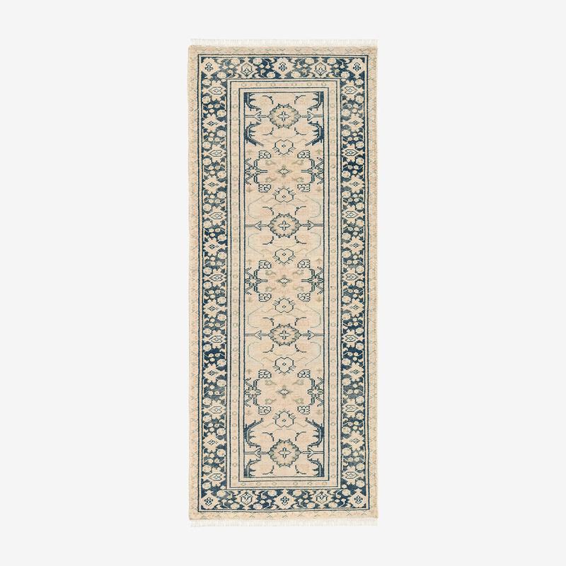 Vercelli Hand-Knotted Wool Rug (26 X 8)