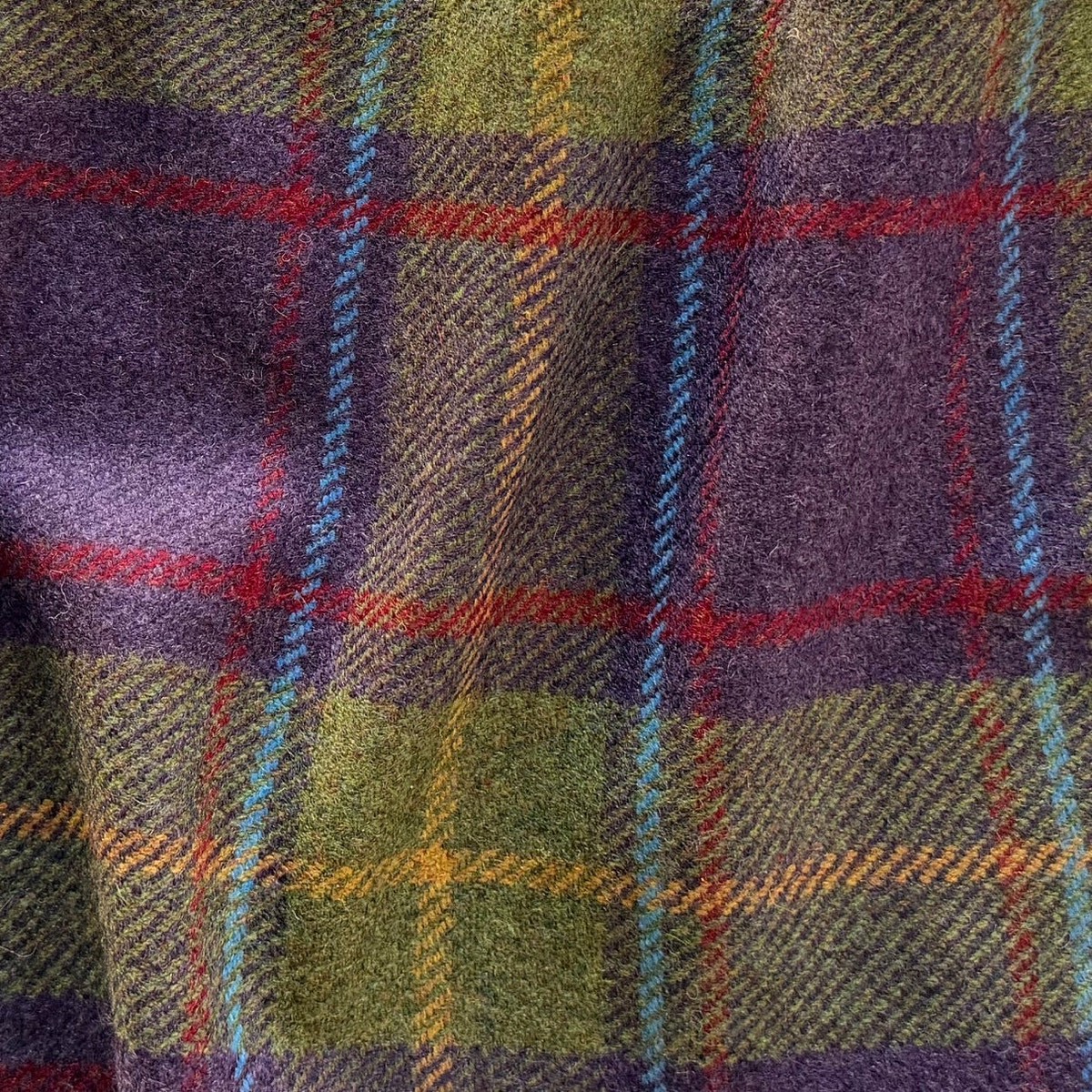 Mossy Plum Soft Shetland Wool Plaid (Made in Ireland)
