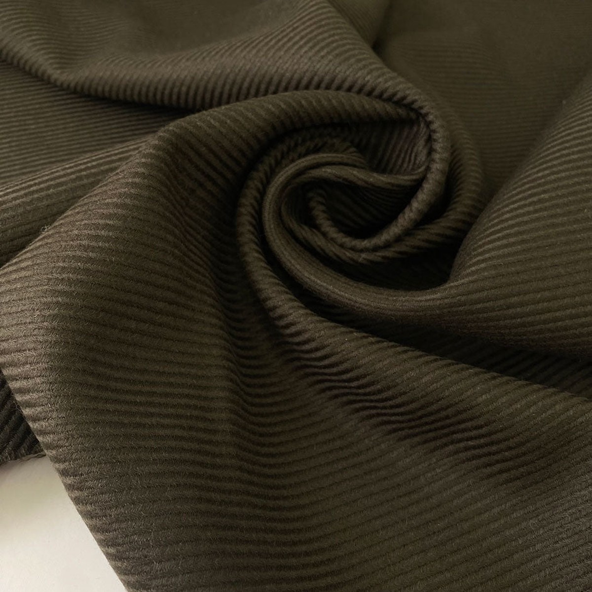 Diagonal Line Wool