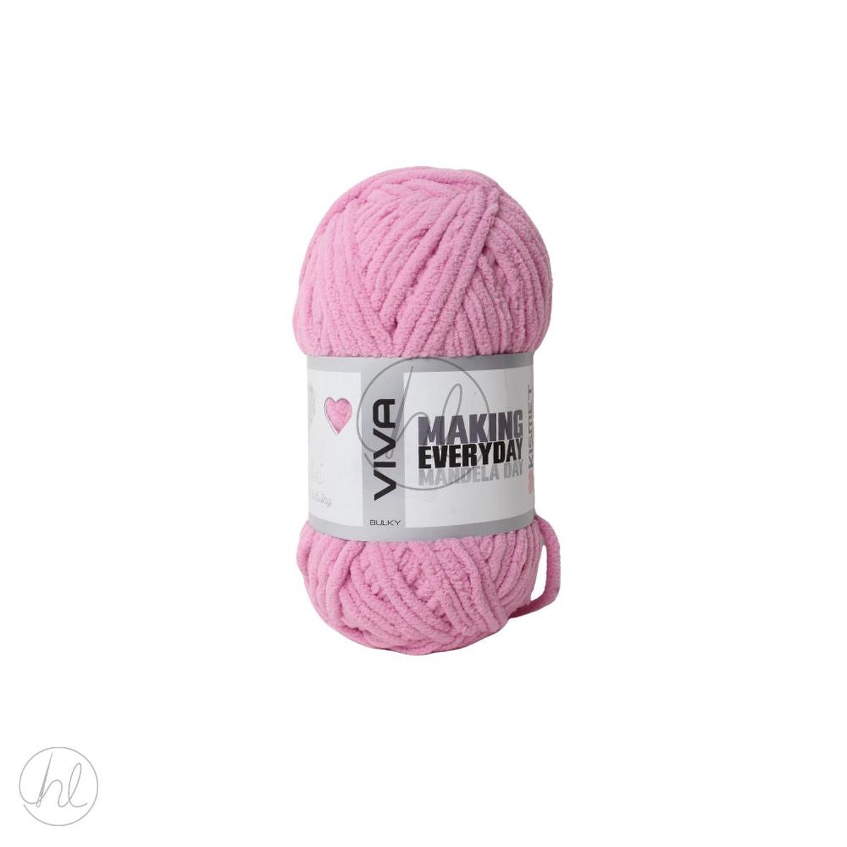 67 BLANKETS VIVA 150G PETAL PINK