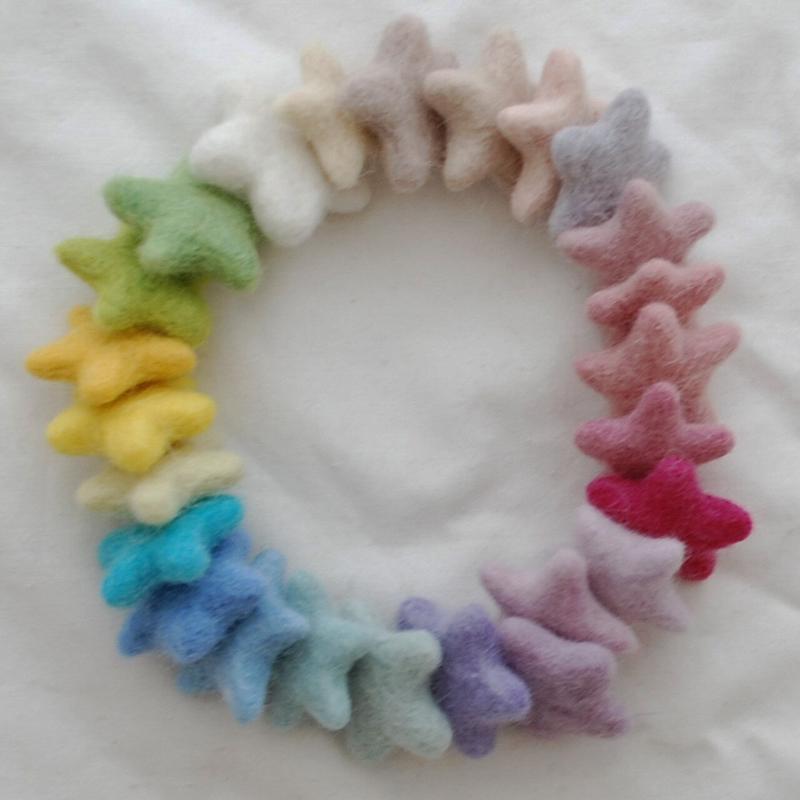 Handmade 100% Wool Stars - 25 stars - approx 3.5cm - Light Pastel Colours