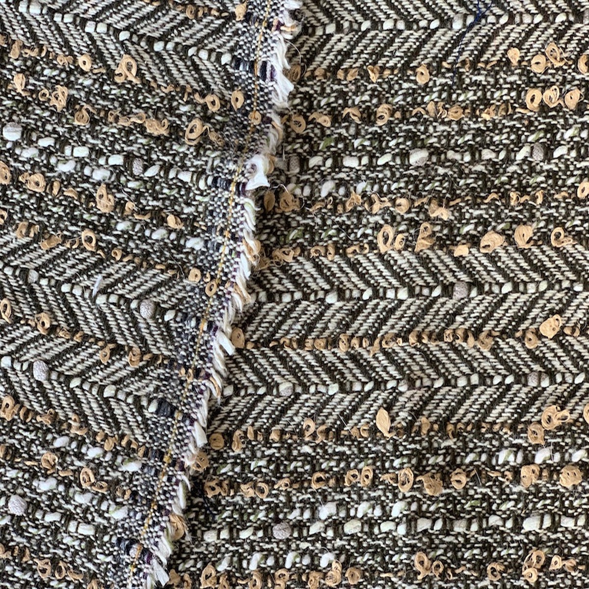 Pale Cappuccino Herringbone Cotton Blend Tweed Boucl (Made in Italy)